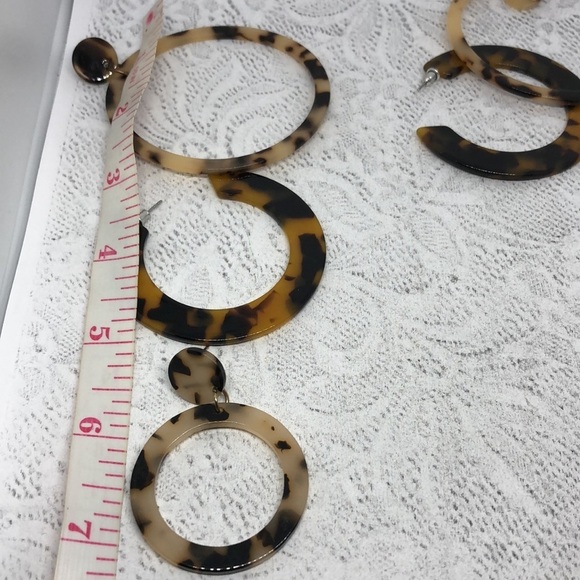 Bundle lot 3 trendy faux tortoise shell earrings - Picture 5 of 6